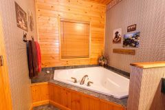 Labrador Suite Labrador Whirlpool 