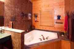 Stagecoach Suite Whirlpool