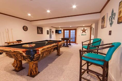 Illinois Cabin Recreation Room