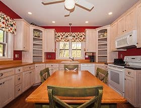 Country Kitchen in Illinois Cabin