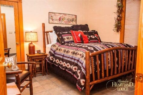 Sunset Valley Lodge Room Illinois