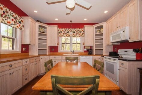 Kitchen at Heavenly View