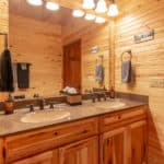 Private Luxury Cabin Bathroom