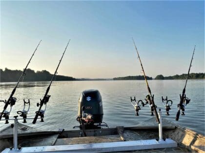 Illinois Fishing Lodge: Mississippi River Guided Fishing Trips