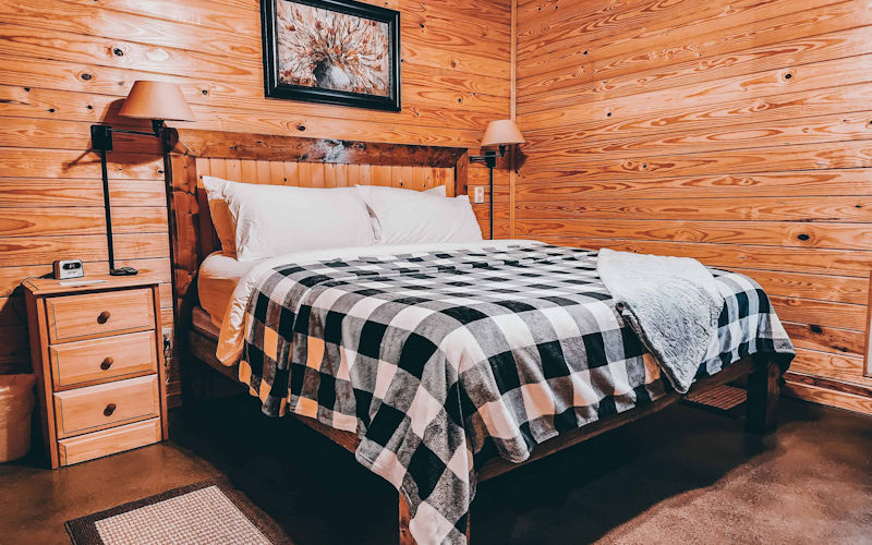 Quail Ridge Cabin Bedroom